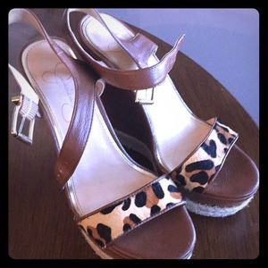 Adorable Jessica Simpson Wedge